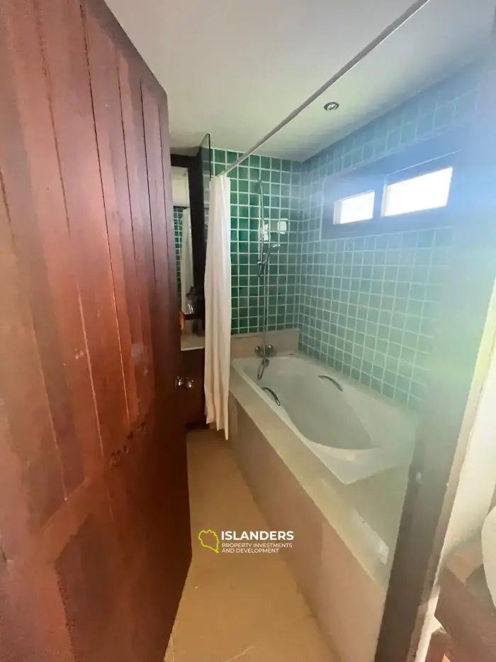 Villa de luxe sur la plage à vendre à Maret, Koh Samui
