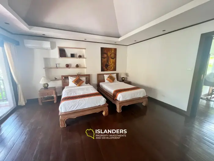 Villa de luxe sur la plage à vendre à Maret, Koh Samui