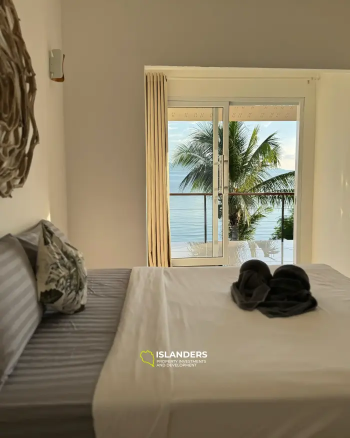 TRÈS RARE - VILLA EN BORD DE MER - 16,9 millions THB