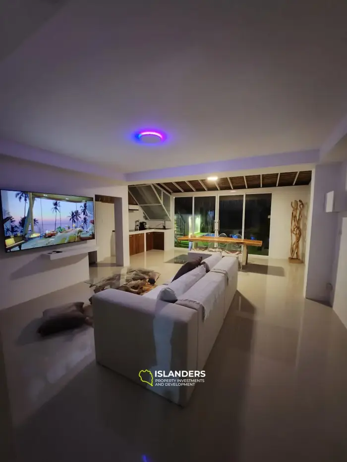 TRÈS RARE - VILLA EN BORD DE MER - 16,9 millions THB