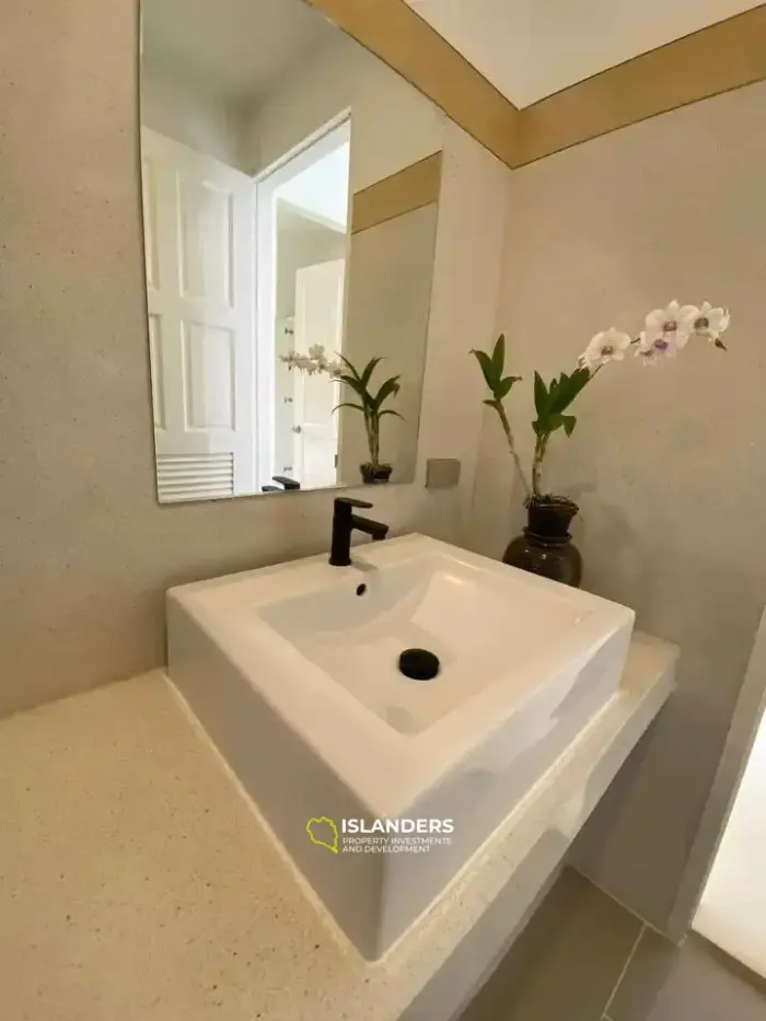 Grande villa avec piscine 4 chambres avec mobilier