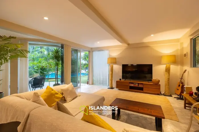 Spacious 4-Bedroom Private Villa with Garden & Pool – For Monthly Rent