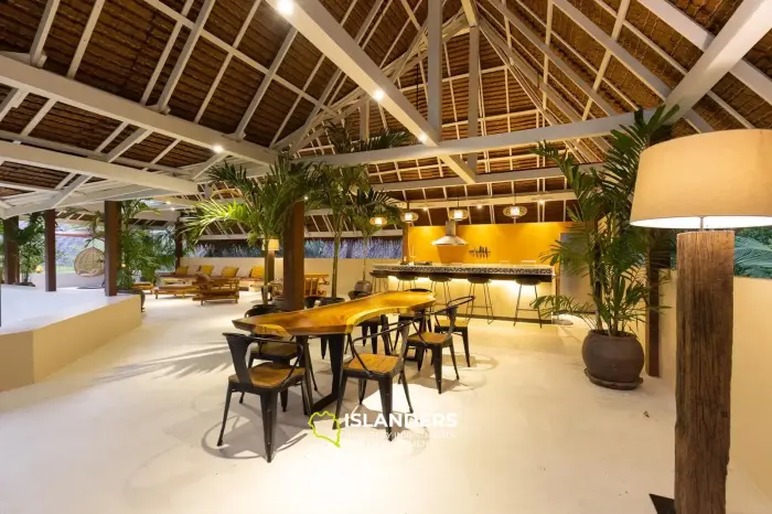 Spacious 4-Bedroom Private Villa with Garden & Pool – For Monthly Rent