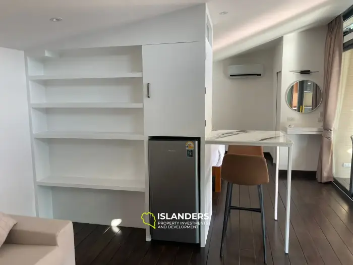 Villa de 2 dormitorios con piscina y una arquitectura cuidadosamente diseñada