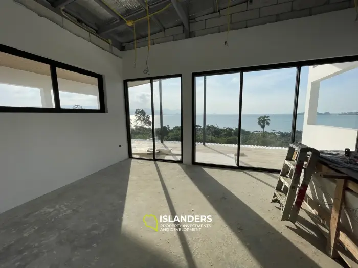 พูลวิลล่า 5 ห้องนอน ห่างจากทะเลเพียงไม่กี่ก้าว