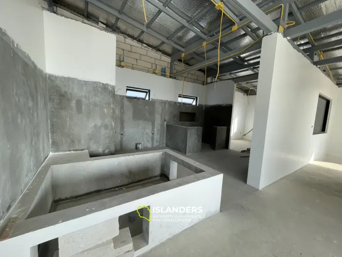 พูลวิลล่า 5 ห้องนอน ห่างจากทะเลเพียงไม่กี่ก้าว