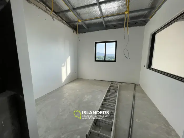 พูลวิลล่า 5 ห้องนอน ห่างจากทะเลเพียงไม่กี่ก้าว