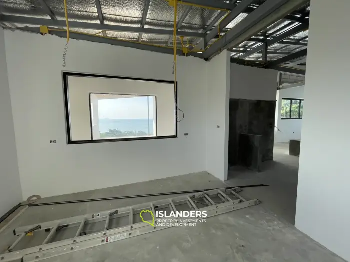 พูลวิลล่า 5 ห้องนอน ห่างจากทะเลเพียงไม่กี่ก้าว