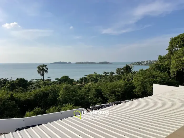 พูลวิลล่า 5 ห้องนอน ห่างจากทะเลเพียงไม่กี่ก้าว