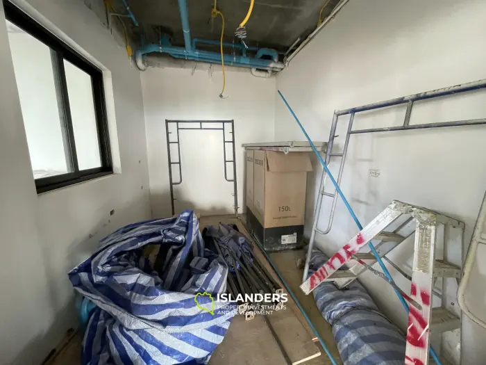 พูลวิลล่า 5 ห้องนอน ห่างจากทะเลเพียงไม่กี่ก้าว