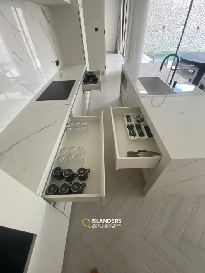 Rent a villa in Canggu, Bali No. 9