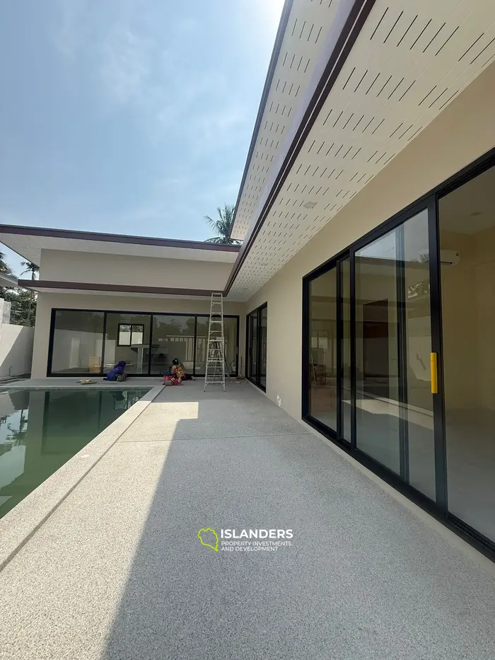 فيلا مكونة من 3 غرف نوم مع مسبح في ماينام