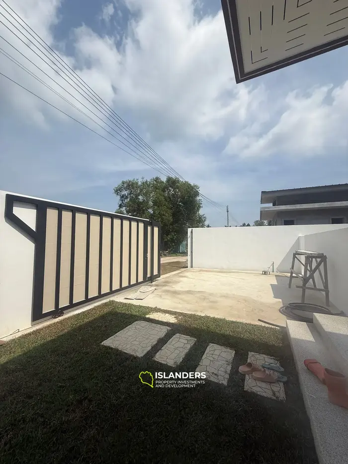 فيلا مكونة من 3 غرف نوم مع مسبح في ماينام