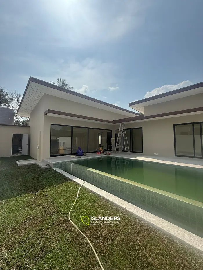 فيلا مكونة من 3 غرف نوم مع مسبح في ماينام