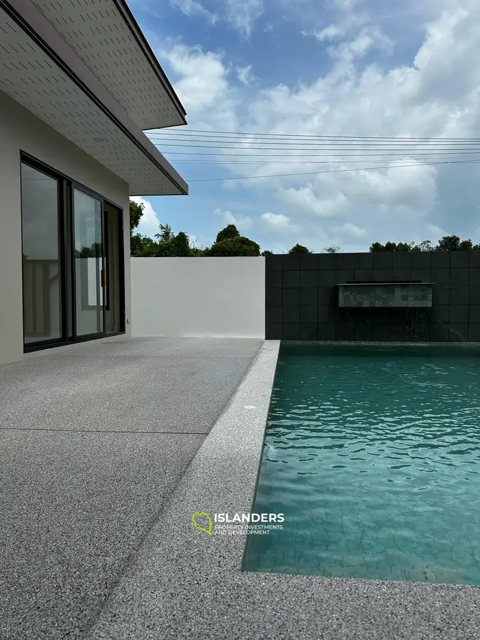 فيلا مكونة من 3 غرف نوم مع مسبح في ماينام