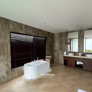 Villa à Bali à Canggu No. 200