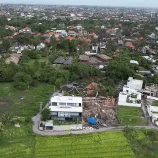 Villa à Bali à Canggu No. 200