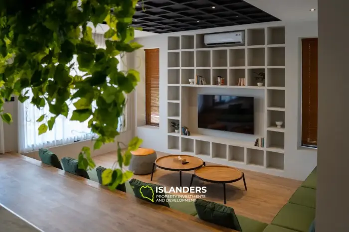 Villa in Bali Berawa area No. 1102