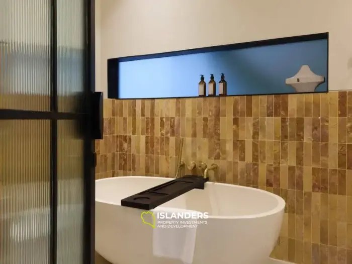 Rent a villa in Uluwatu, Bali No. 12