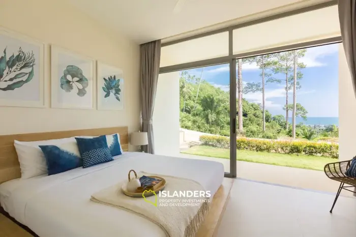 Pool villa 3 bdrm on a hill overlooking the Gulf of Thailand
