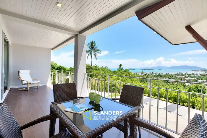 Condominio de 1 dormitorio con vista al mar.