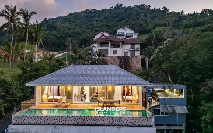 Villa con piscina de 5 habitaciones en una zona tranquila.