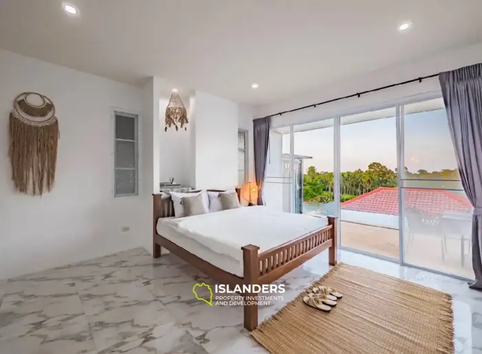 Villa con piscina de 5 habitaciones en una zona tranquila.