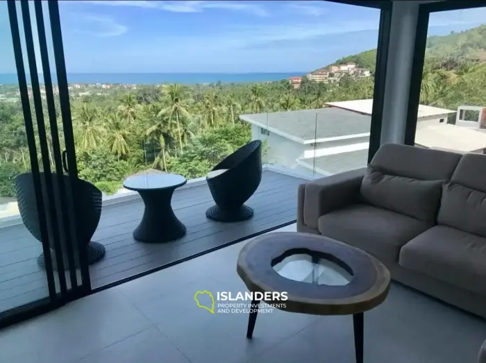 Apartamentos modernos de 2 habitaciones con grandes ventanas panorámicas.