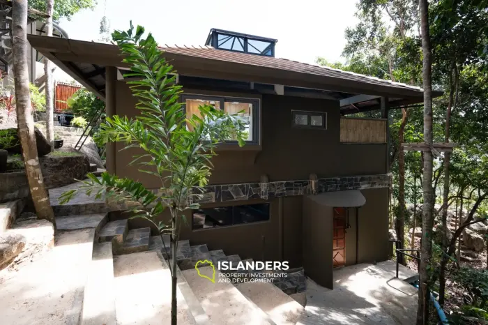 บ้านบนยอดเขาแบบไม่เหมือนใครพร้อมวิว 360 องศาที่น่าทึ่ง