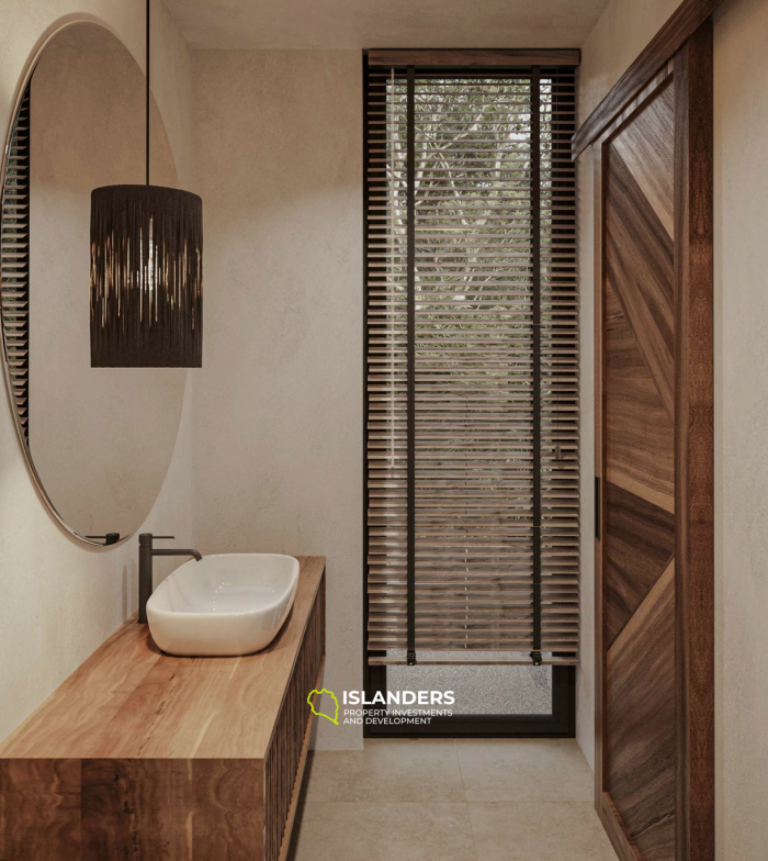 Просторная вилла с 3 спальнями и видом на сад с бассейном.