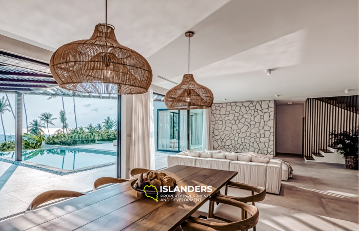 Villa de 3 habitaciones con piscina infinita y muebles.