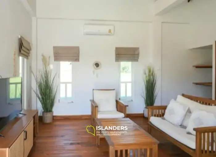 Mini resort 5 bdrm with swimming pool on the first coastline (Thong Son Beach)