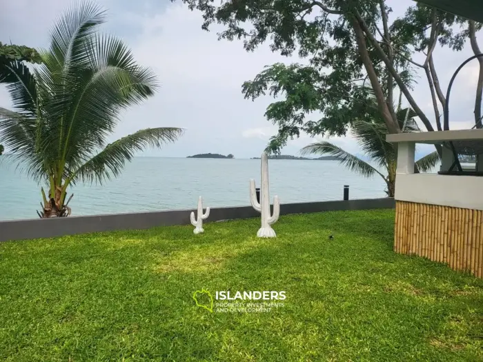 Mini resort 5 bdrm with swimming pool on the first coastline (Thong Son Beach)