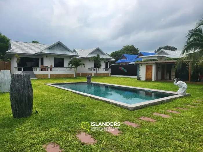 Mini resort 5 bdrm with swimming pool on the first coastline (Thong Son Beach)