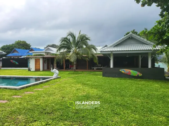 Mini resort 5 bdrm with swimming pool on the first coastline (Thong Son Beach)