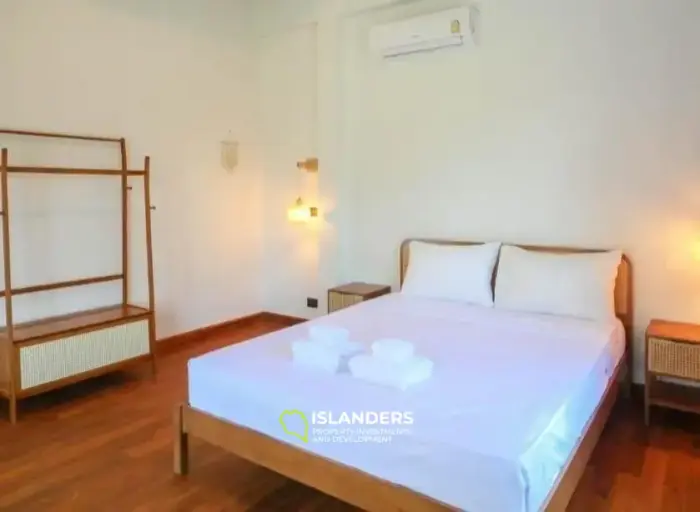 Mini resort 5 bdrm with swimming pool on the first coastline (Thong Son Beach)