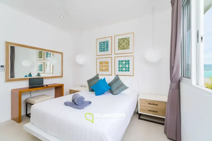 Two-storey pool villa 4 bdrm with access to private beach