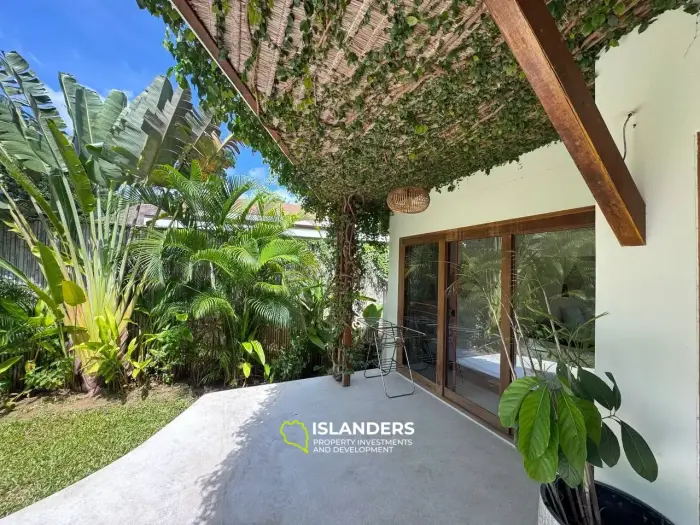 🏡 Villa Tropical Hideaway con Gran Jardín y Piscina Privada – Coconut Lane, Koh Phangan 🌴🌺
