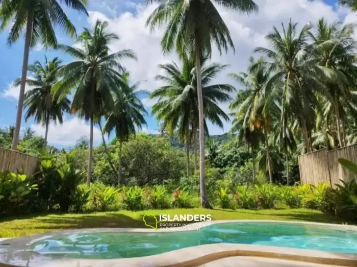 🏡 Villa Tropical Hideaway con Gran Jardín y Piscina Privada – Coconut Lane, Koh Phangan 🌴🌺