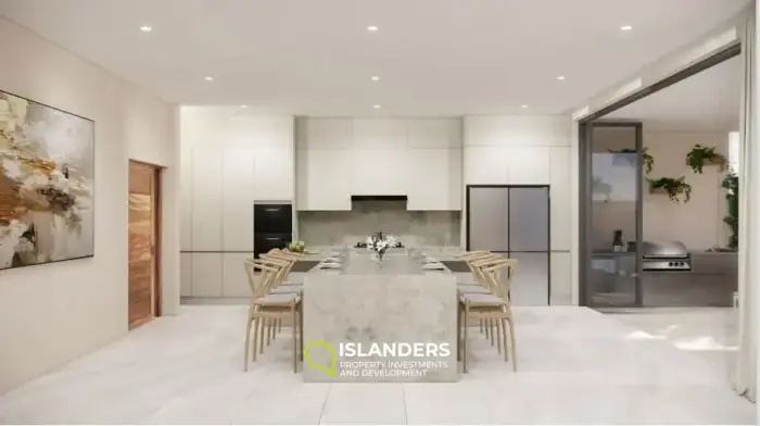 Villa moderne avec 3 chambres, grand terrain et vue sur la mer.