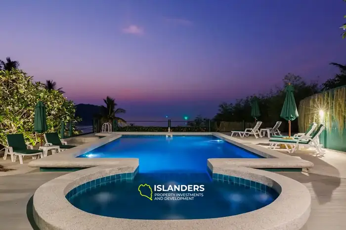 LUXURY BEACH FRONT VILLA RETREAT IN KOH PHANGAN