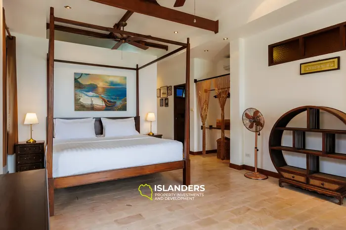 LUXURY BEACH FRONT VILLA RETREAT IN KOH PHANGAN