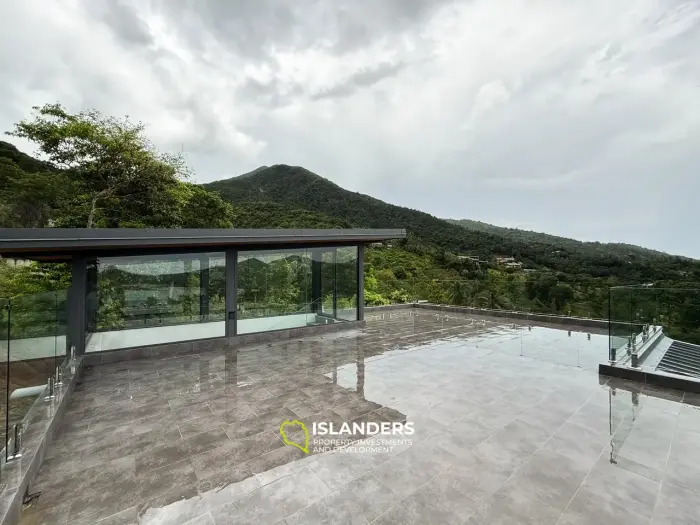 Ein außergewöhnliches 3-Zimmer-Haus mit Blick auf die Bucht.