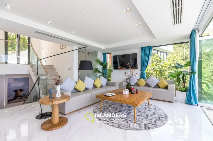 Villa dúplex con piscina de 3 habitaciones, amueblada y con vista al océano.