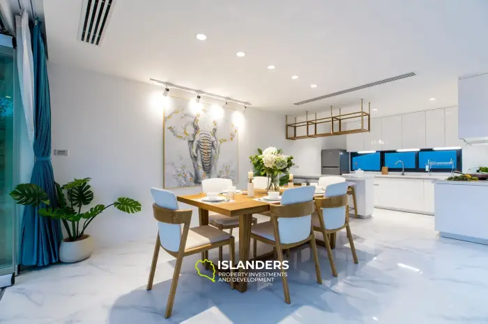 Villa dúplex con piscina de 3 habitaciones, amueblada y con vista al océano.