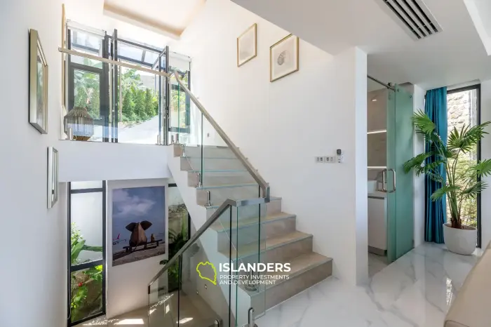 Villa dúplex con piscina de 3 habitaciones, amueblada y con vista al océano.