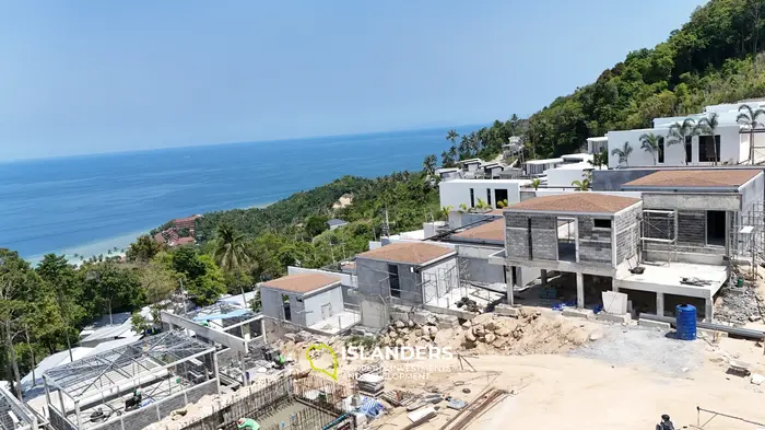 海を見渡すラグジュアリーな3ベッドルームヴィラ