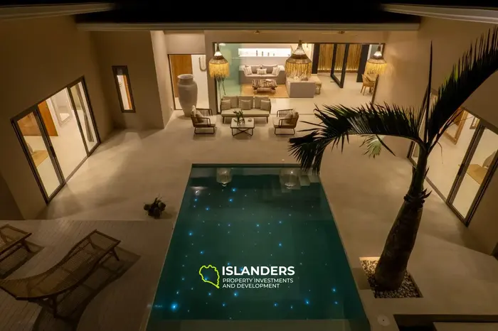 New 3 bdrm pool villa within walking distance to Fisherman's Village