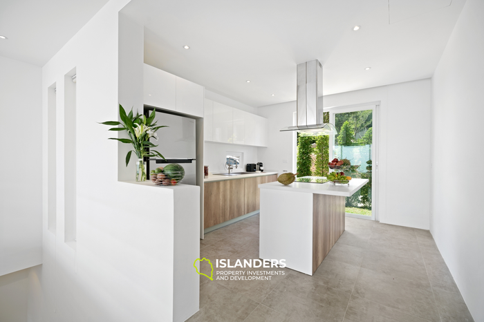Villa avec piscine de 3 chambres offrant une vue sur plusieurs baies et îles.