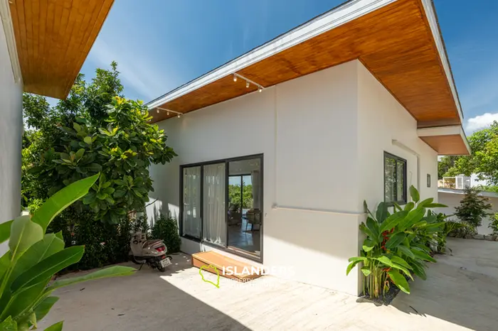 🌿 Oportunidad Rara – Villa de 1 Dormitorio con Piscina y Vistas a la Montaña Lista para Mudarse en Koh Phangan